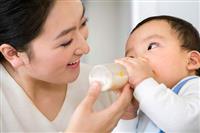 Tập cho bé bú bình nhanh, hiệu quả